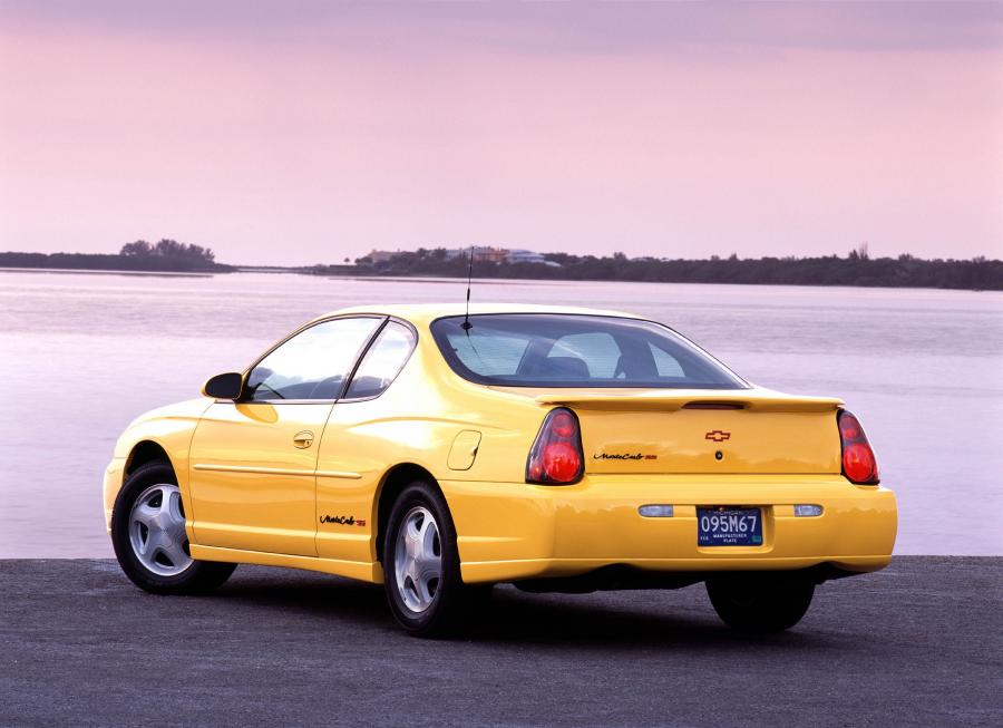  Chevrolet Monte Carlo SS 2000 года  (фото 14 из 35)